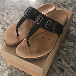 Aetrex sandals